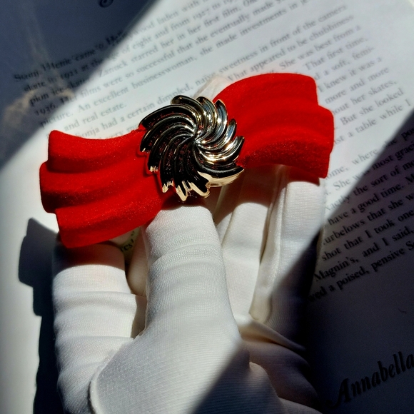 Vintage Barrette Bobby Pin Clip Paris Velvet Red Gold 1990s - Picture 5 of 10